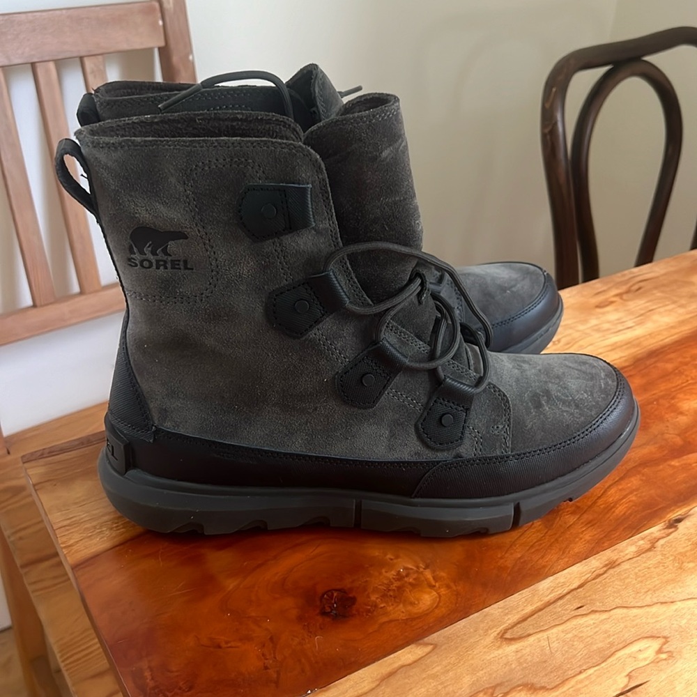 NWT men’s sorel waterproof and insulated winter boot